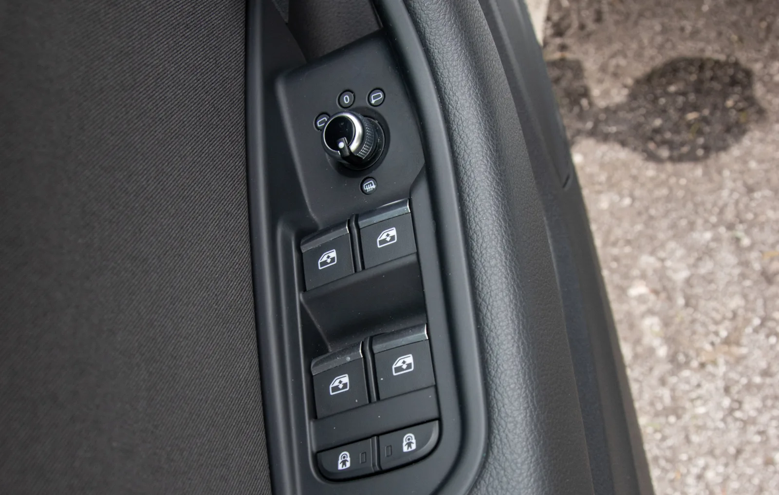 Audi A4 35 TFSI 2.0 fotografija 29