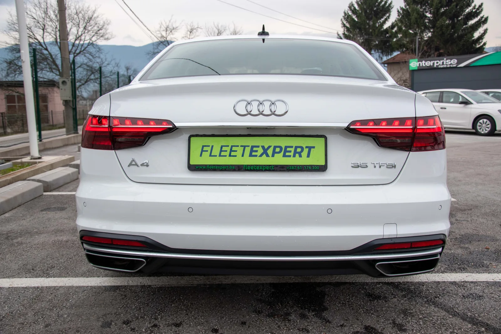 Audi A4 35 TFSI 2.0 fotografija 33