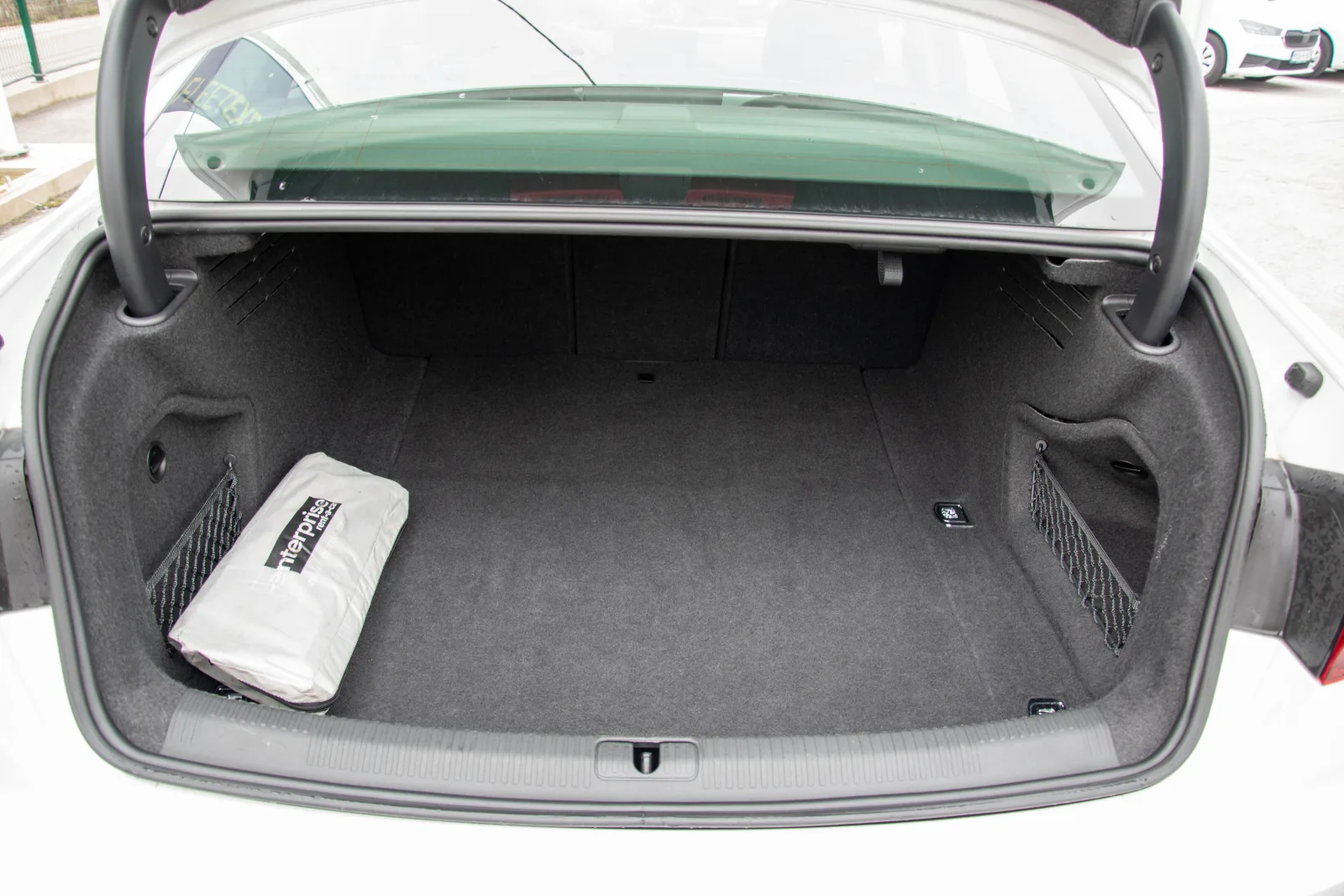 Audi A4 35 TFSI 2.0 fotografija 9