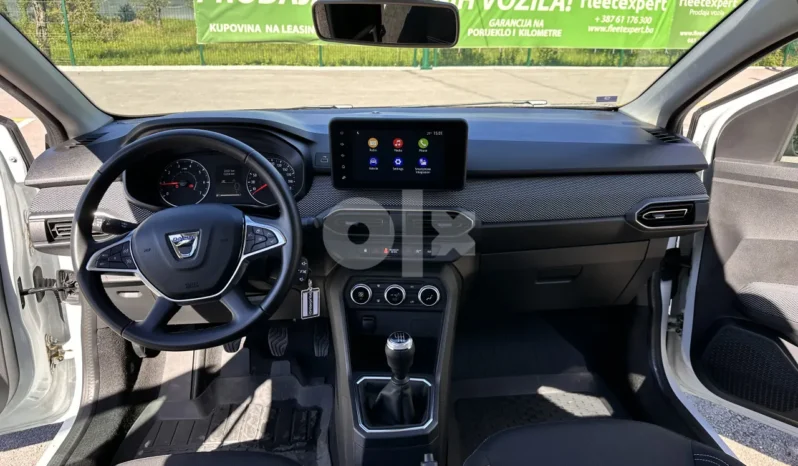 
								Dacia Logan 1.0 TCe 2022 6MT full									