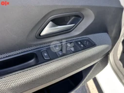 
										Dacia Logan 1.0 TCe 2022 6MT full									