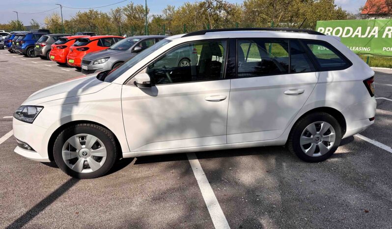 
								Škoda Fabia 1.0 44kW 2022 full									