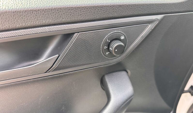 
								Škoda Fabia 1.0 44kW 2022 full									