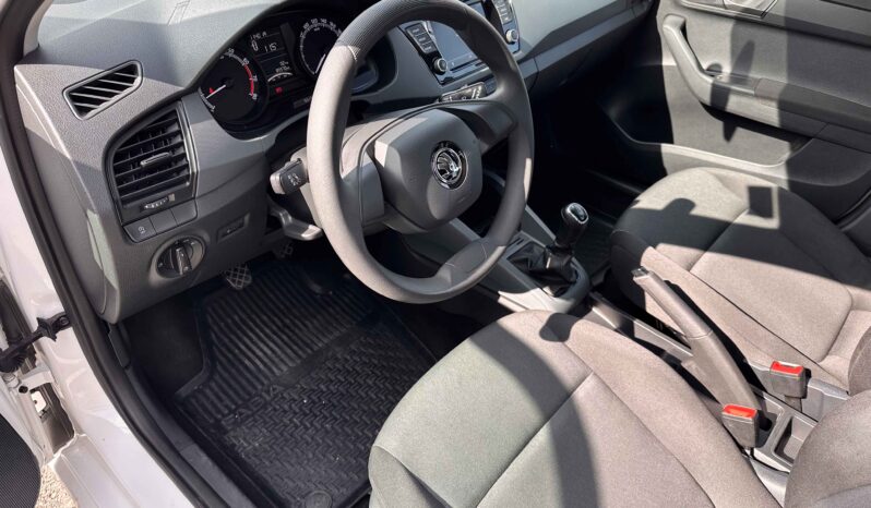 
								Škoda Fabia 1.0 44kW 2022 full									