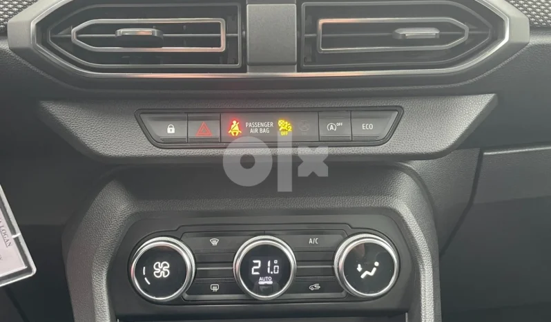 
								Dacia Logan 1.0 67kW 2022 full									