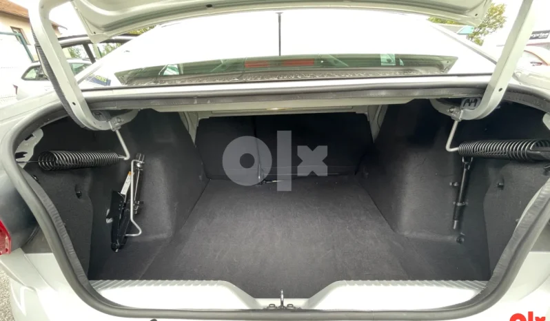 
								Dacia Logan 1.0 67kW 2022 full									