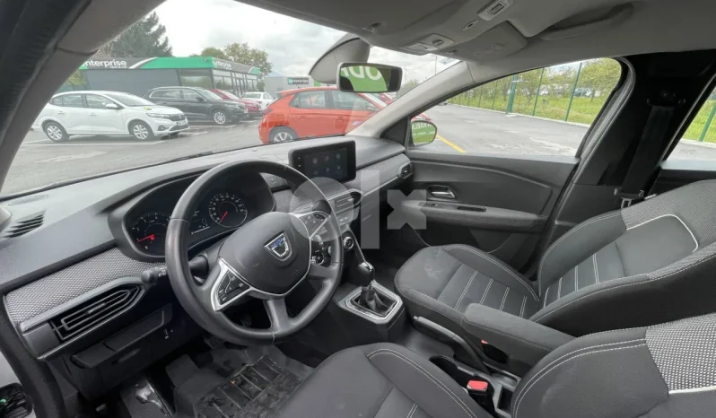 
								Dacia Logan 1.0 67kW 2022 full									