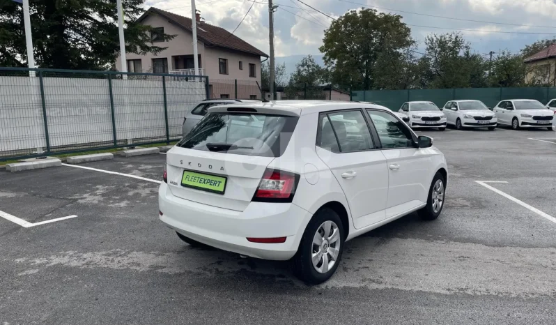 
								Škoda Fabia 1.0 2021 full									