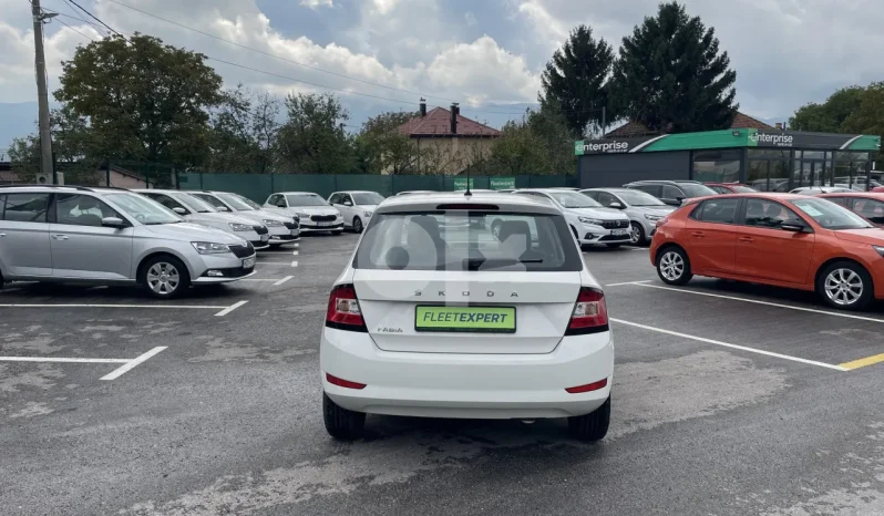 
								Škoda Fabia 1.0 2021 full									