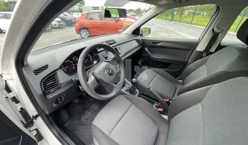 
								Škoda Fabia 1.0 2021 full									
