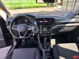 
										Volkswagen T-Cross 2021 / AT / virtual kokpit full									