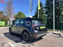 
										Volkswagen T-Cross 2021 / AT / virtual kokpit full									