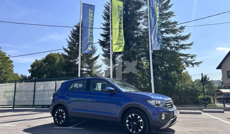 
								Volkswagen T-Cross 2021 / VIRTUAL / MT6 full									