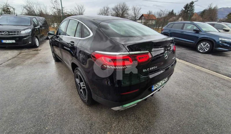 
								Mercedes-Benz GLC 220 Coupe 2023 full									