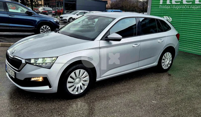 
								Škoda Scala 2022 full									
