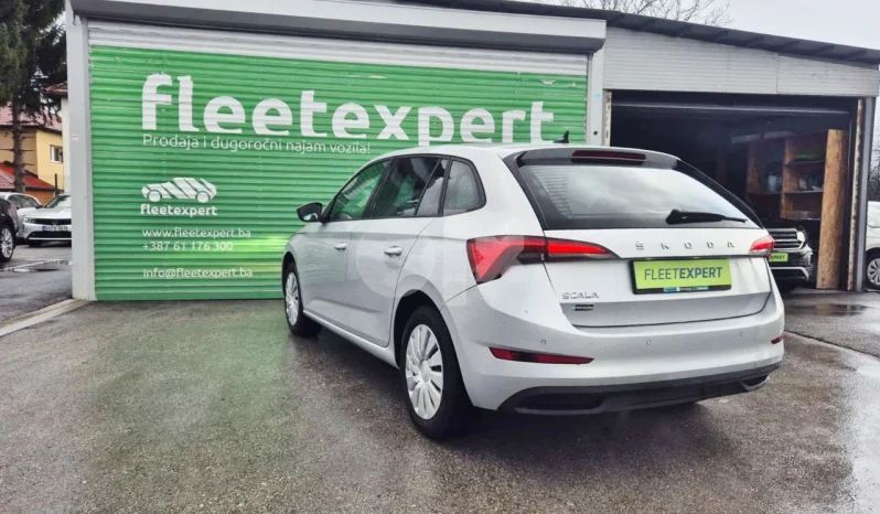 
								Škoda Scala 2022 full									