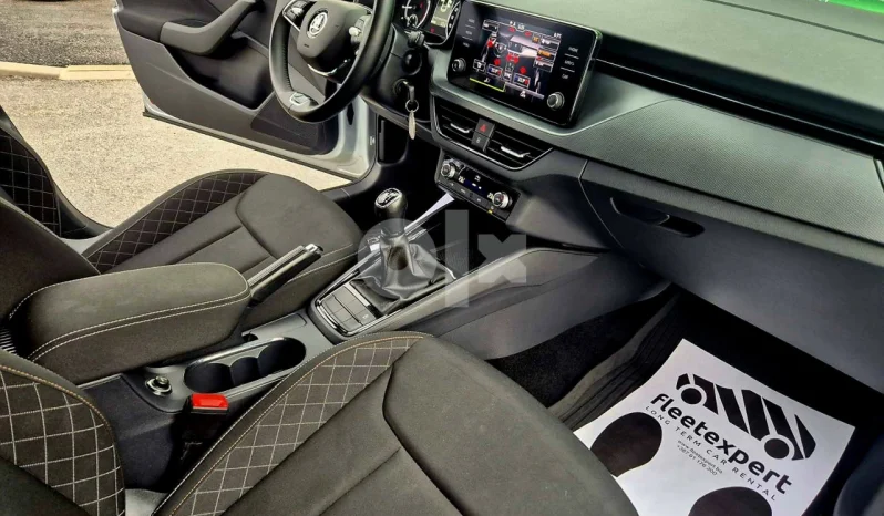 
								Škoda Scala 2022 full									